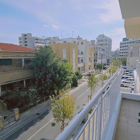 Stay Cosmo City Suites Nikosia Exterior foto