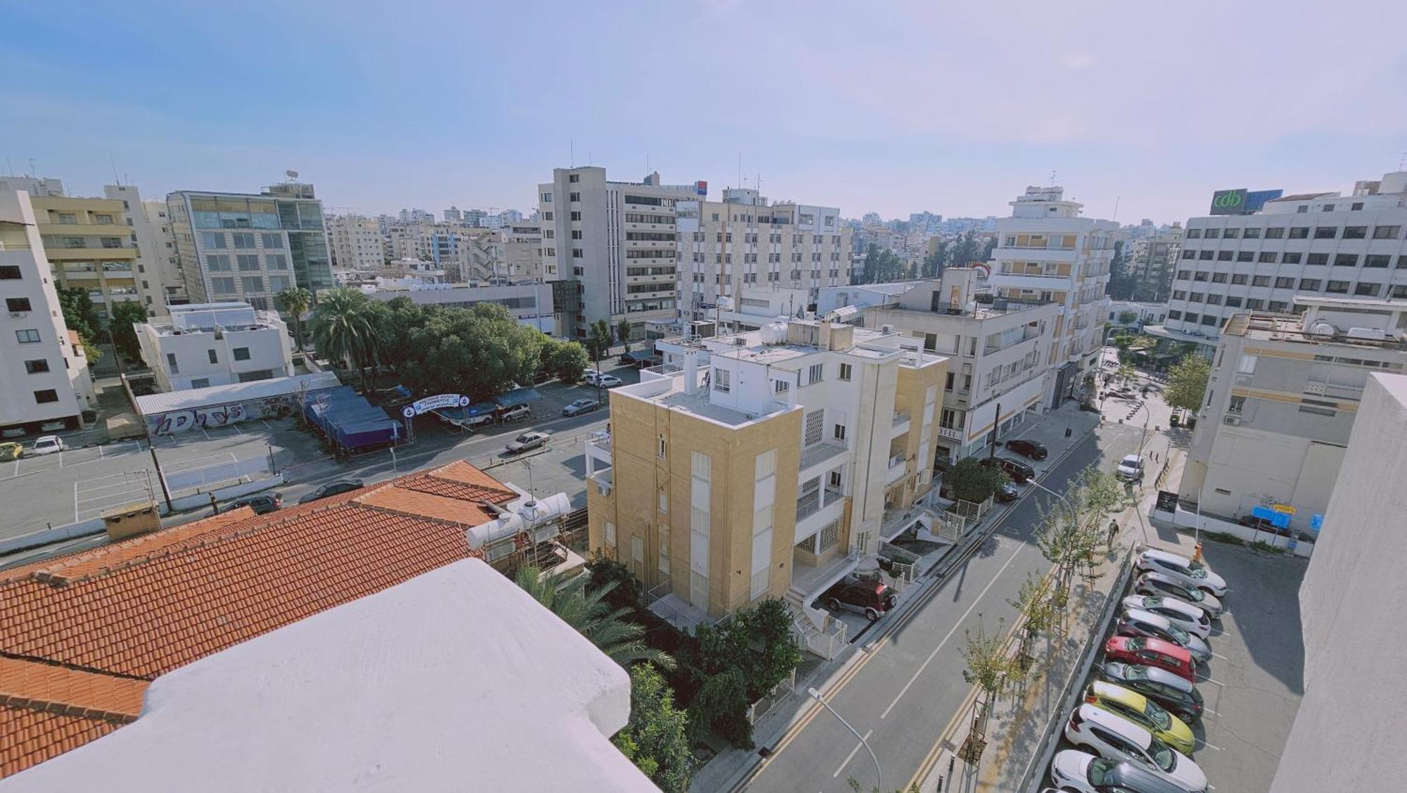Stay Cosmo City Suites Nikosia Exterior foto