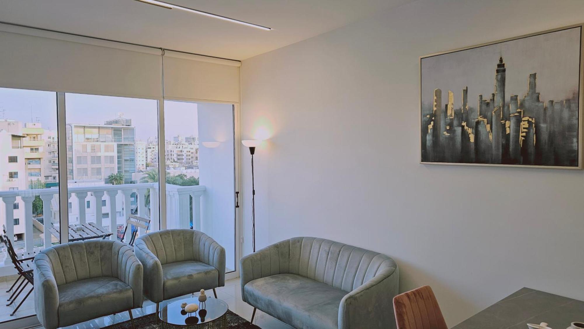 Stay Cosmo City Suites Nikosia Exterior foto