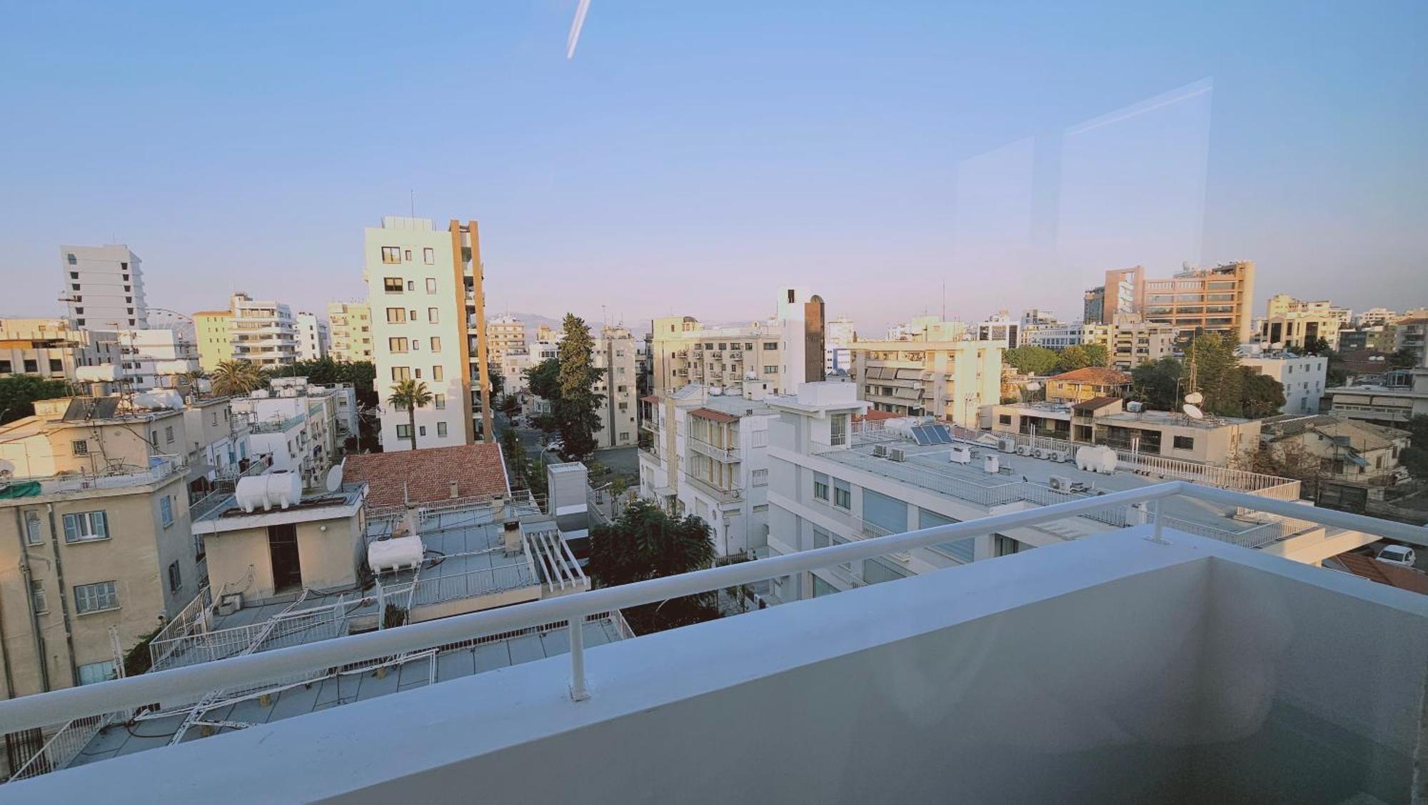 Stay Cosmo City Suites Nikosia Exterior foto