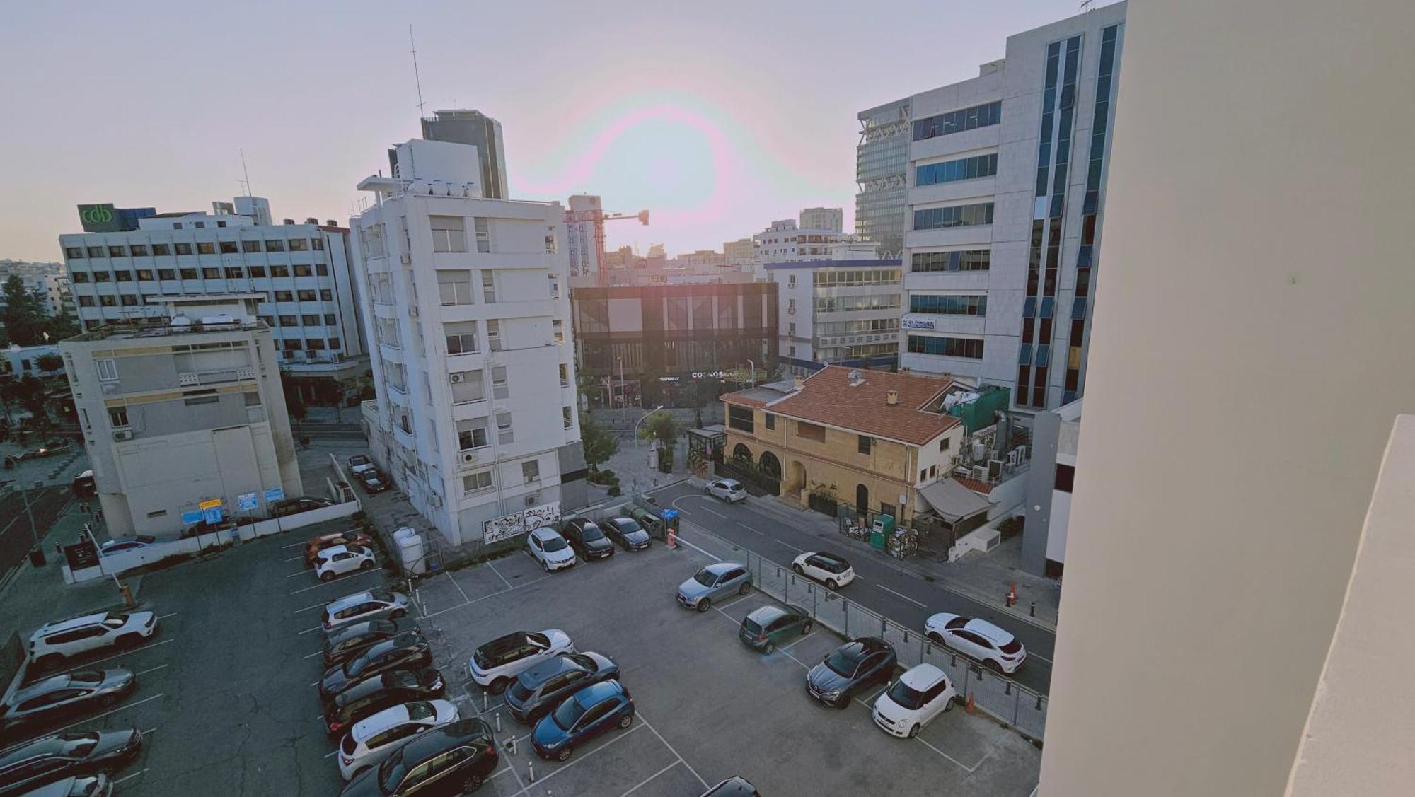 Stay Cosmo City Suites Nikosia Exterior foto