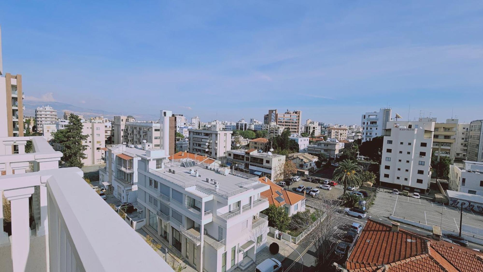 Stay Cosmo City Suites Nikosia Exterior foto