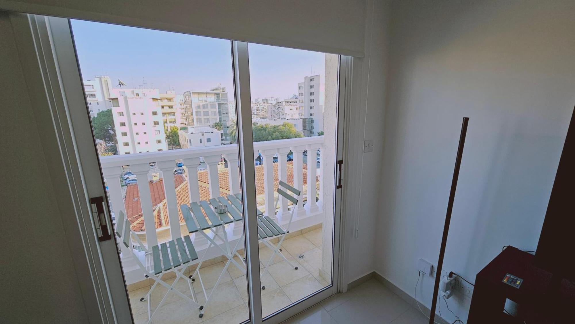 Stay Cosmo City Suites Nikosia Exterior foto