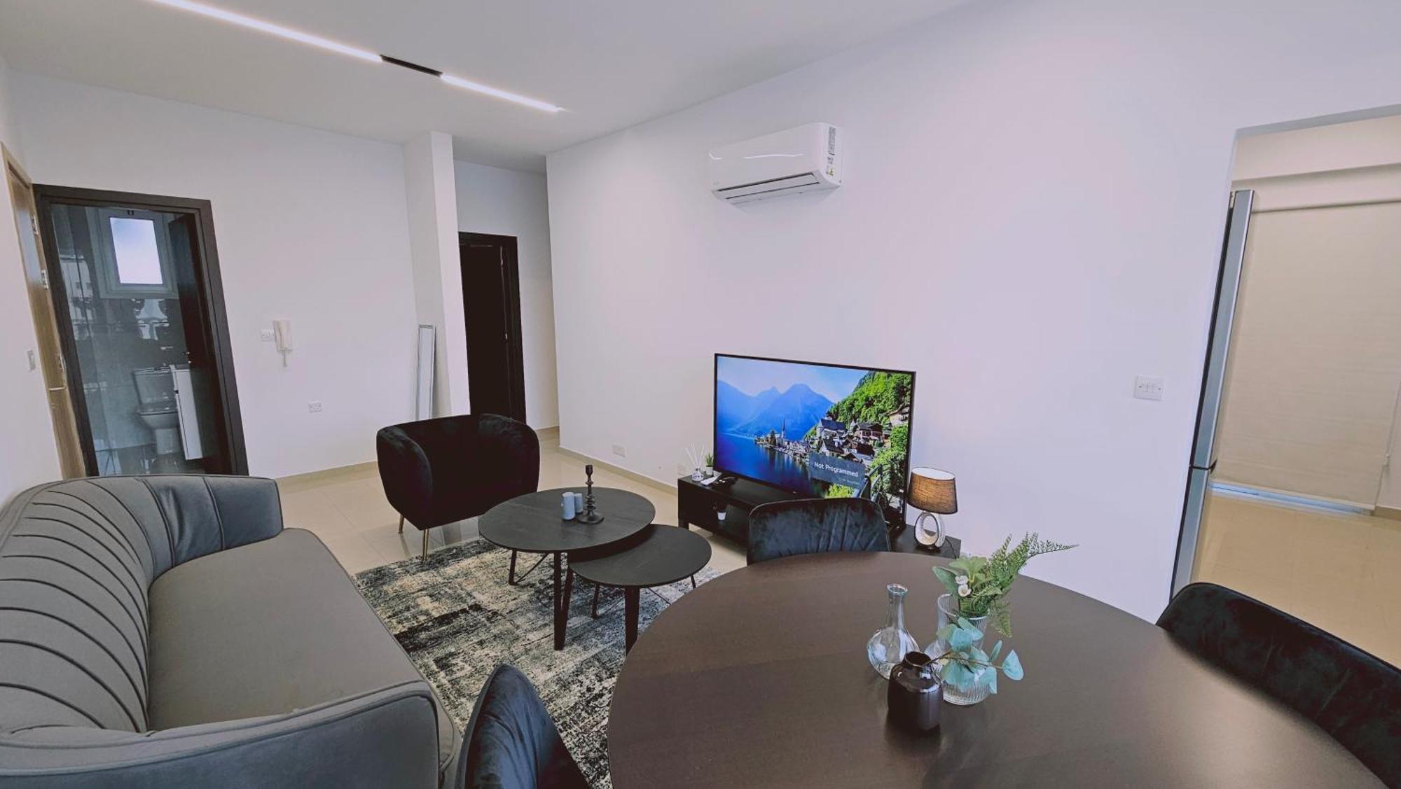 Stay Cosmo City Suites Nikosia Exterior foto